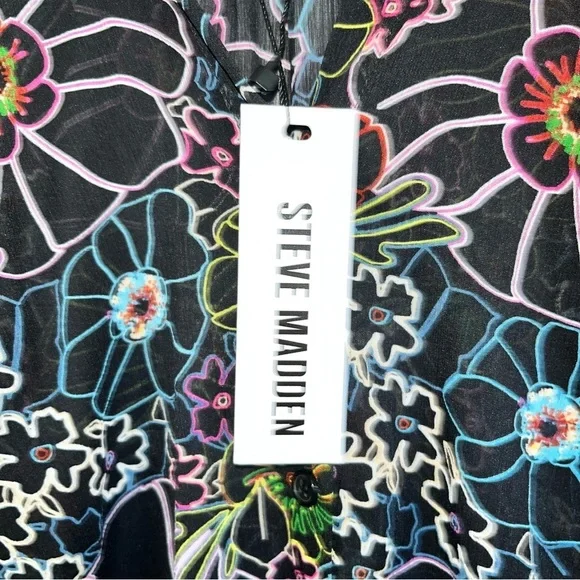 NWT Steve Madden Cameila Black Sheer Floral Button Blouse - Picture 6 of 6